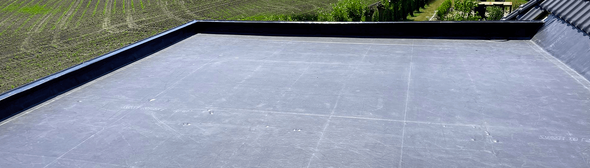 Dakbedekking voor het platte dak